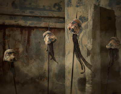 Migrant politsiyachini qamatdi